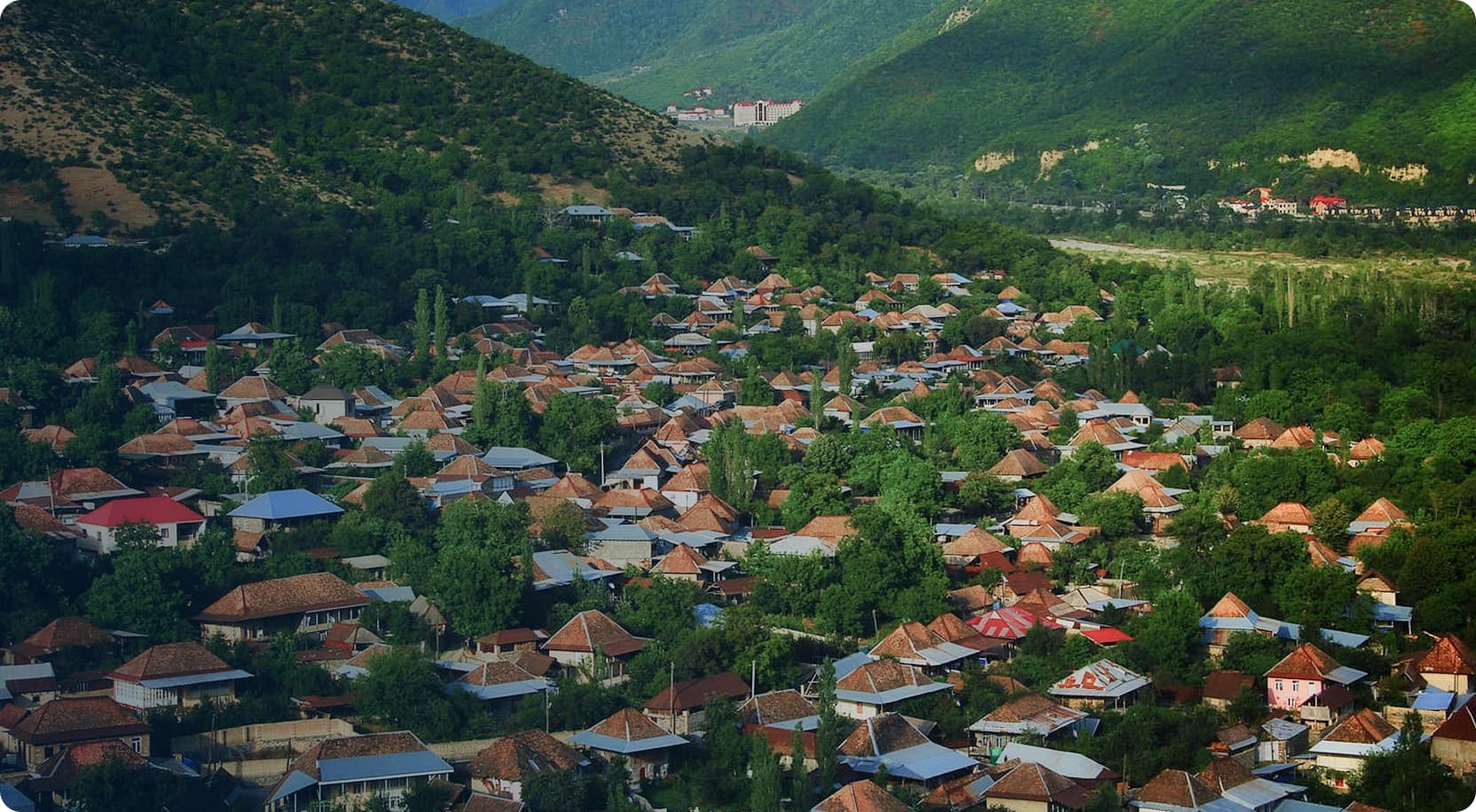 Essential Packing Hacks for Stress-Free Travel